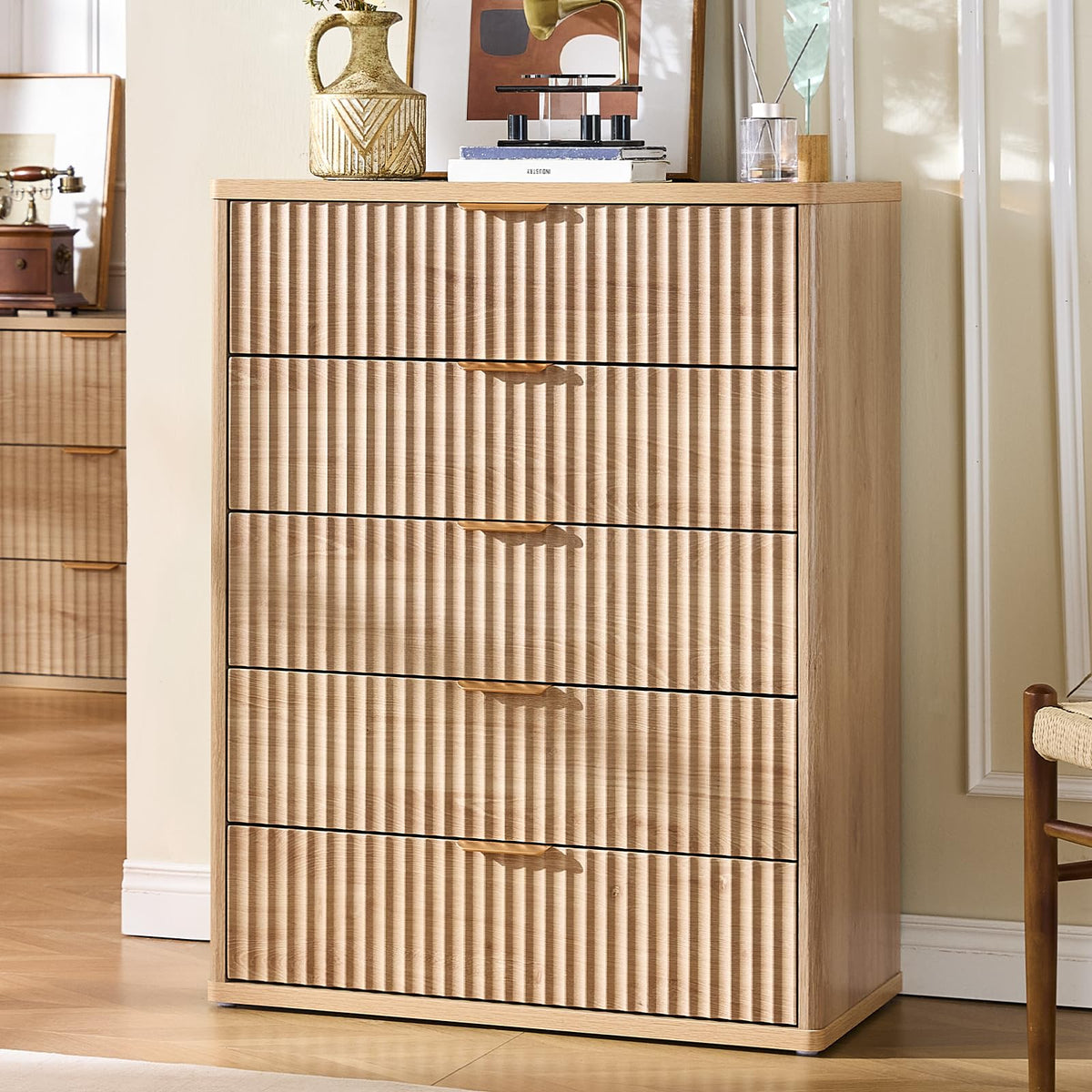 Fluted 5 Drawers Natural Wood Dresser F174240