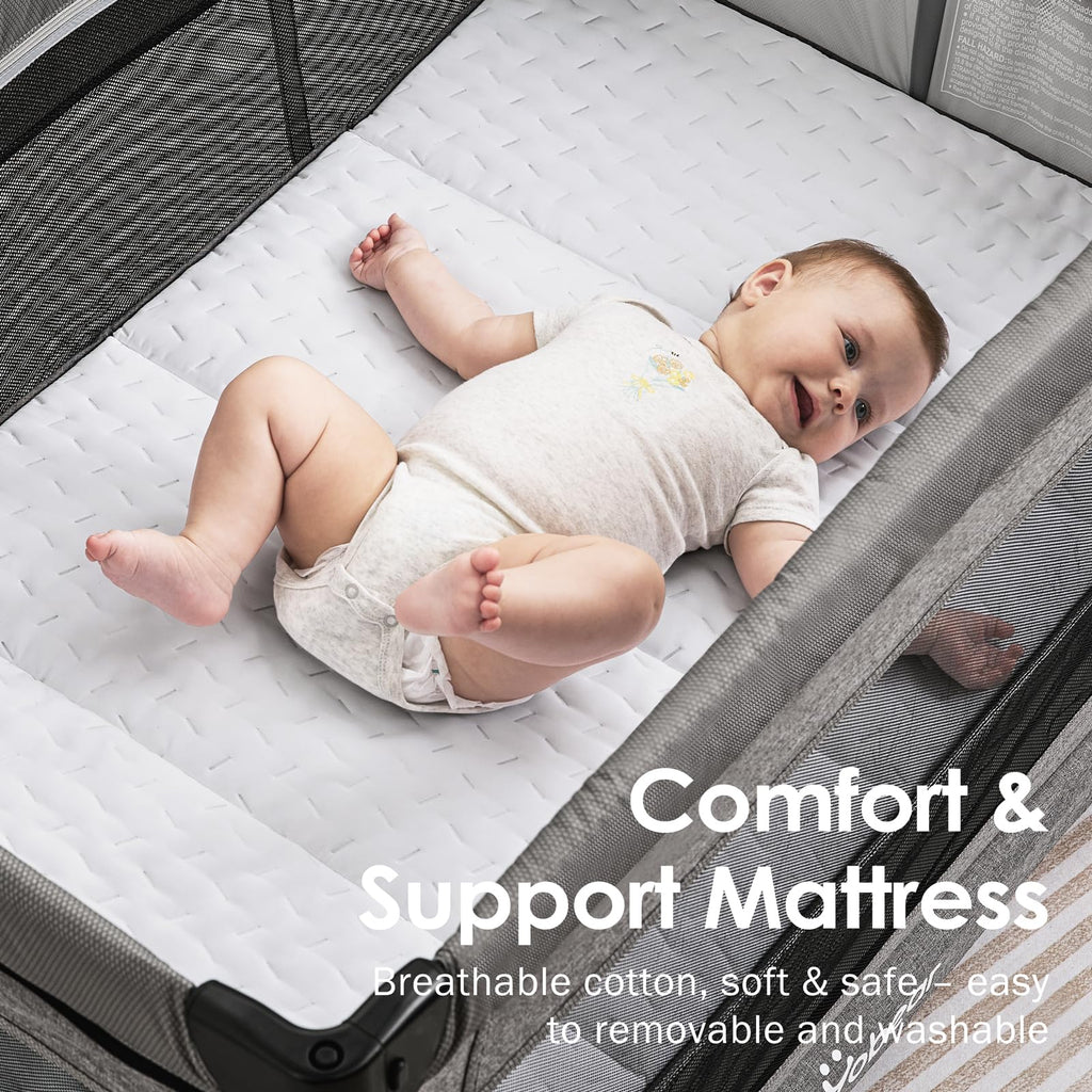 4-in-1 Baby Bassinet with Mattress and Storage Organizer T8170