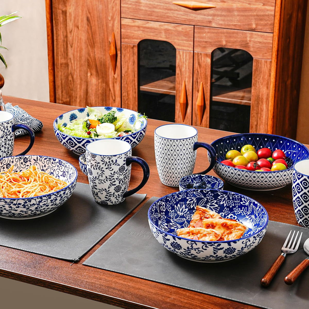 45 OZ Ceramic Pasta Bowls Set of 4 X609460