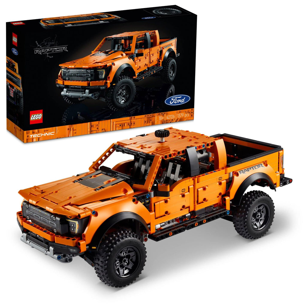 Model Building Kit 1,379 Pieces T3071